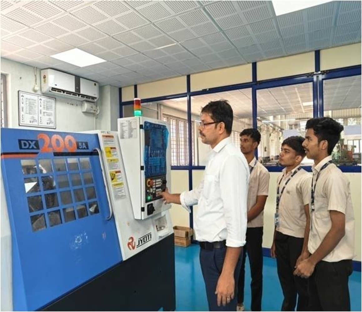 CIPET: Institute of Petrochemicals Technology Kochi Campus photo 27